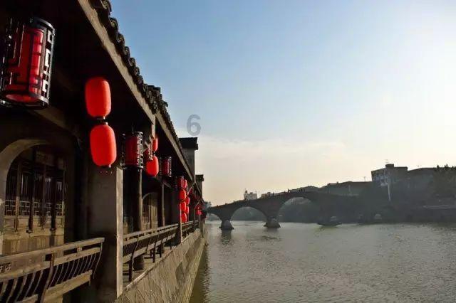 为什么有的有钱的还不找老婆？游戏画面